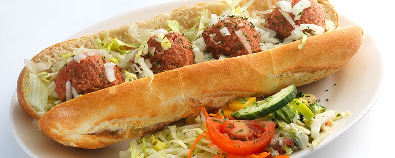 De viersprong stokbroodje filet americain