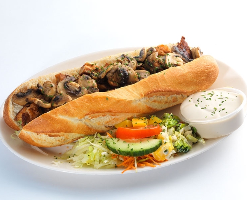 De viersprong stokbroodje gegrilde kipfilet